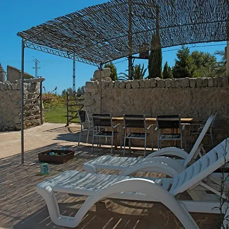 Holiday home Lovely In